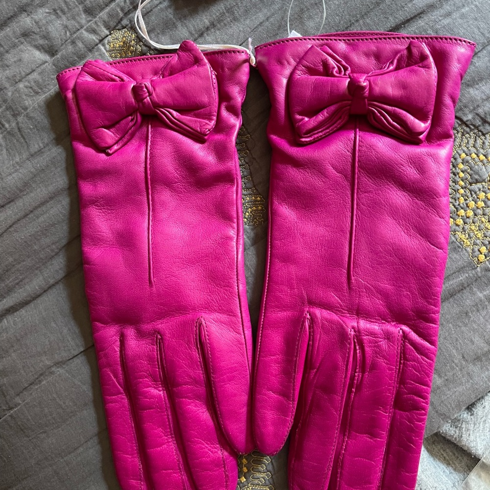 Hot pink Kate Spade leather gloves size 8